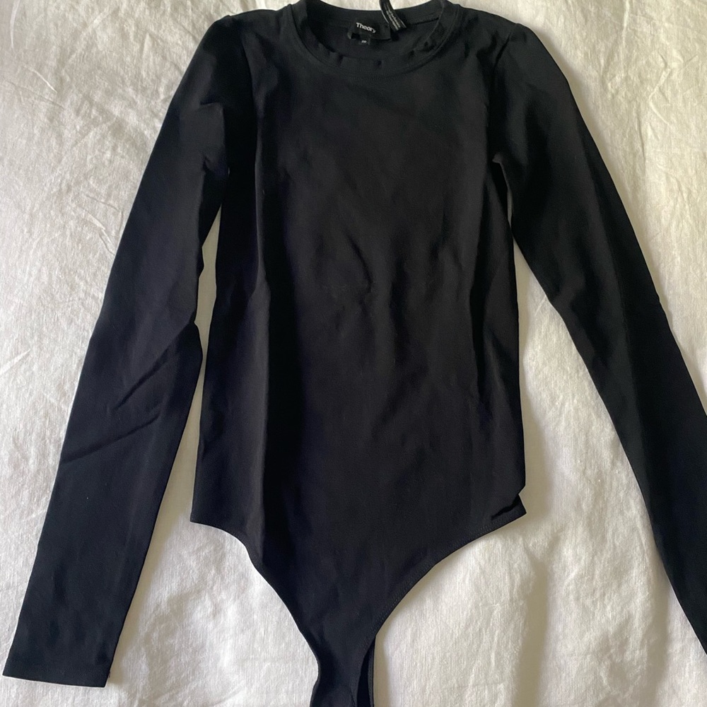 Theory black long sleeve bodysuit o/s